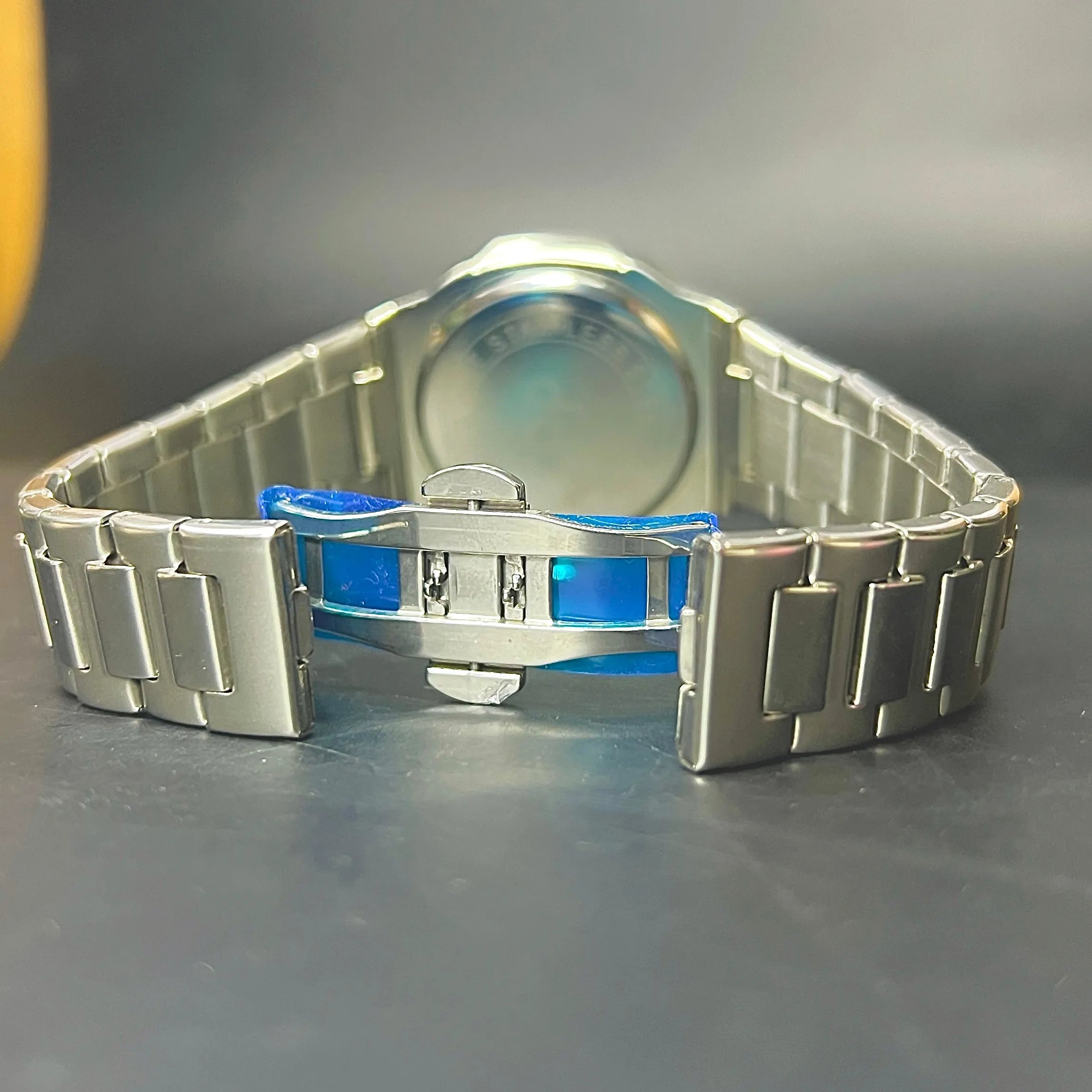 Patek Philippe Nautilus Style – Gold Stainless Steel Chain (Tiffany Blue Dial)