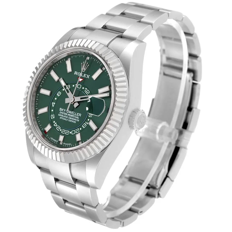 Rolex Sky-Dweller – Silver Stainless Steel Chain (White Dial)
