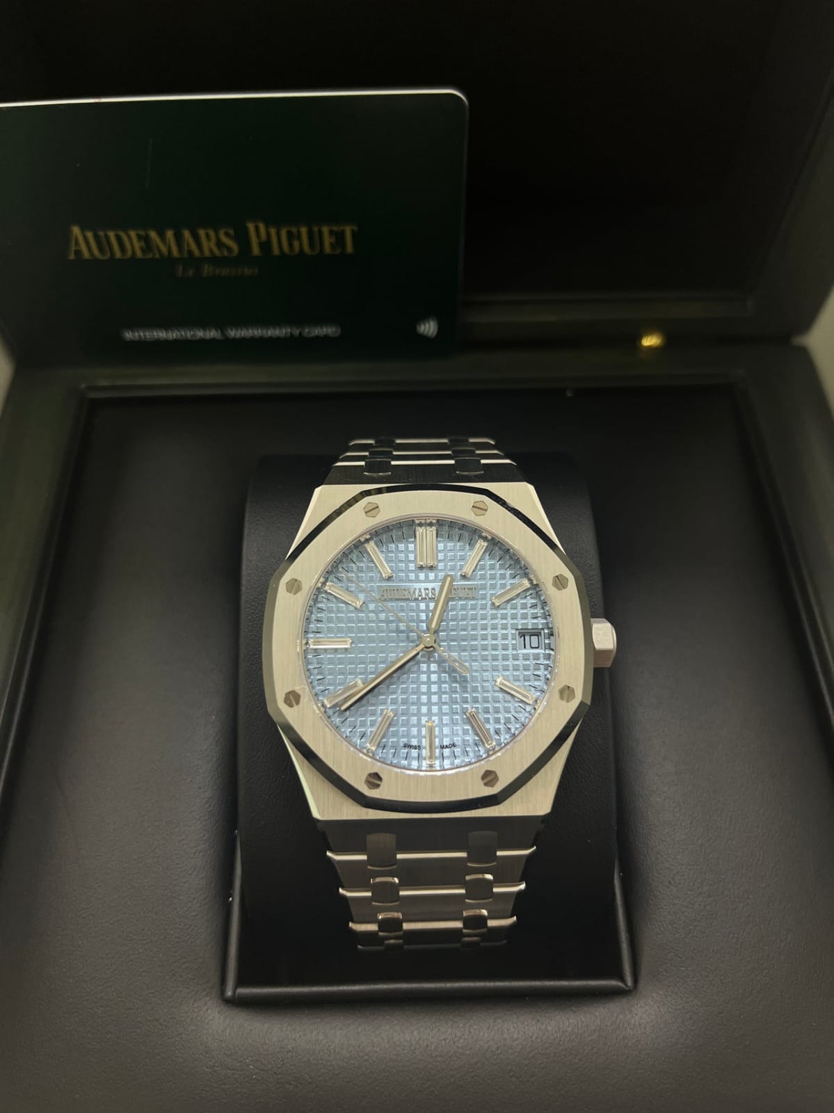 Audemars Piguet Royal Oak Silver Chain (White & Blue Dial)