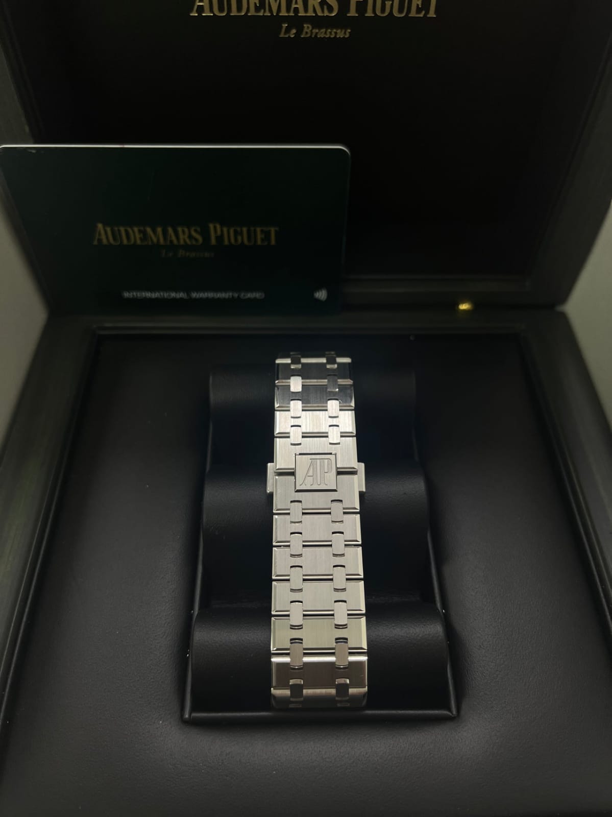 Audemars Piguet Royal Oak Silver Chain (White & Blue Dial)