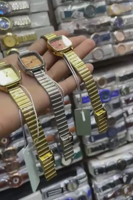 SUNLIFEX Original Women’s Watch – Vintage Square Design